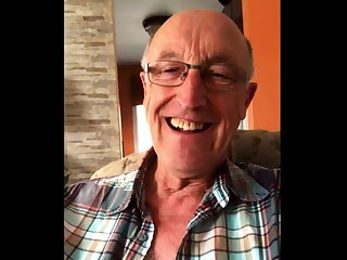 papa hairy flaid 32423807