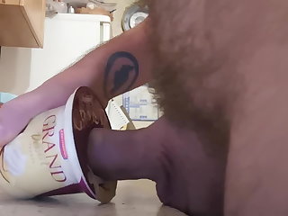 Klaffende Yogurt Cum