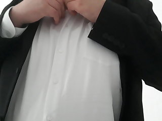 i am horny and need to show my tits