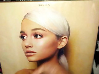 Ariana Grande sweetner cum tribute