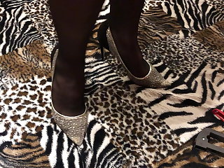 Nylon feet stapels torture