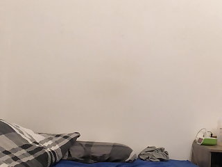 Fuck my Pussy in my Roommate Bed