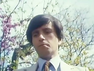 Jeunes Filles A Vendre (1984)