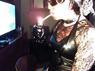 SMOKING WHORE