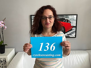 Ceca Older woman has sexual needs