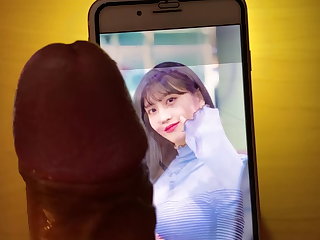 Fap to Twice Momo