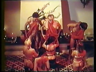 Group Sex Sactes En Chaleur (1982)
