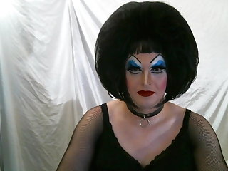 Heavy Makeup Drag Queen SlutDebra Say Hi