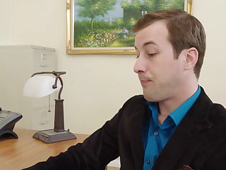 Pumas Dad’s new Secretary is a horny Milf