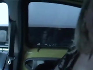 Cougar avec deux mecs