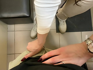 Offentlig Nøgenhed I fucked my stepdaughter in her tight ass in the fitting room